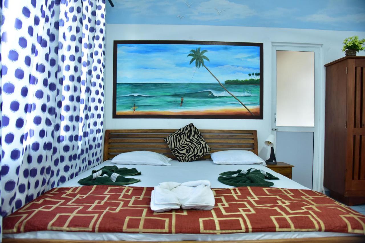 Hotel Happy Tuna Hikkaduwa Exterior foto