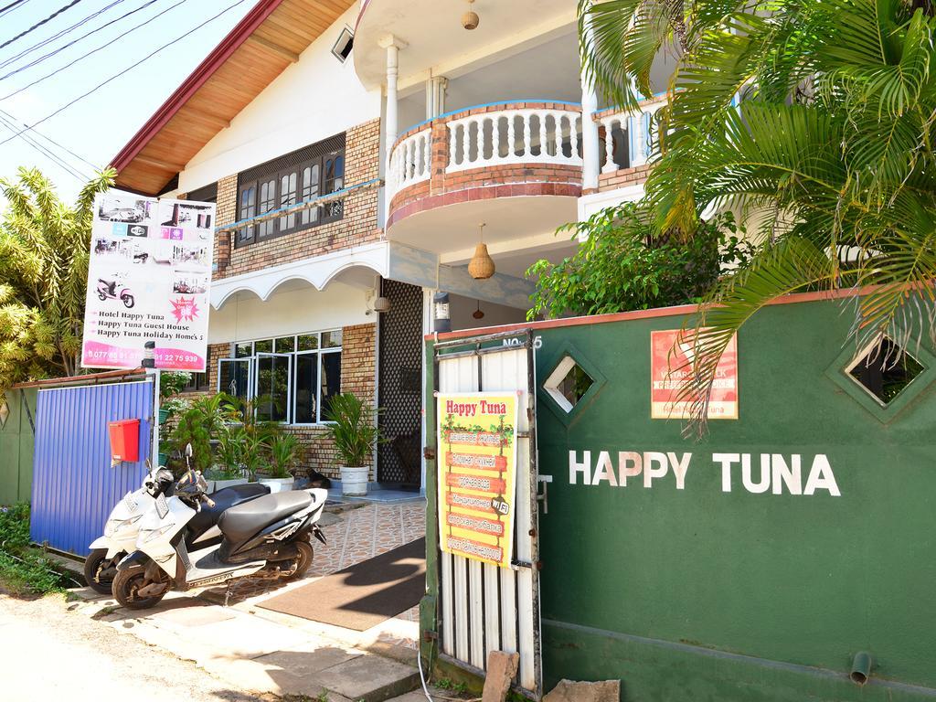 Hotel Happy Tuna Hikkaduwa Exterior foto